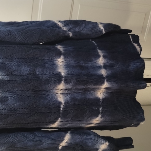 AE Oversized Tie Dye Turtleneck Sweater Sz M Excellent condition - Picture 12 of 15